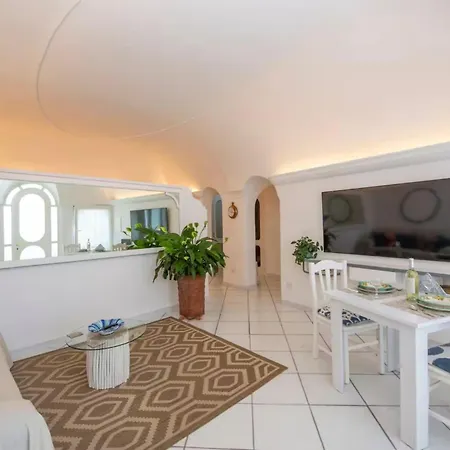 Loft 11 -